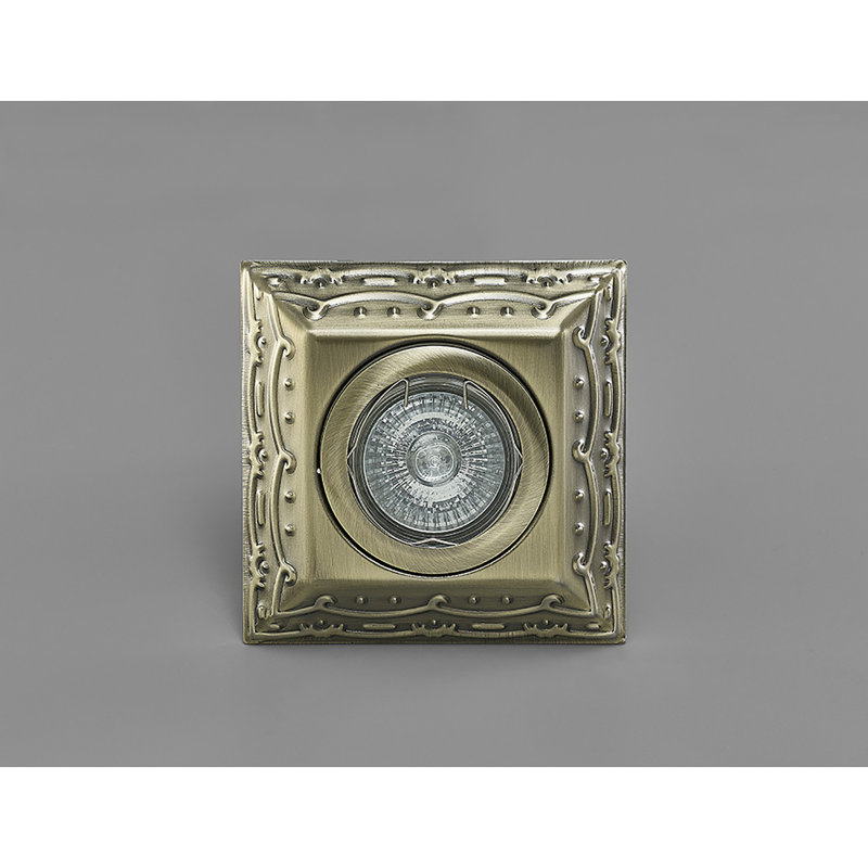 Yves Recessed Housing
