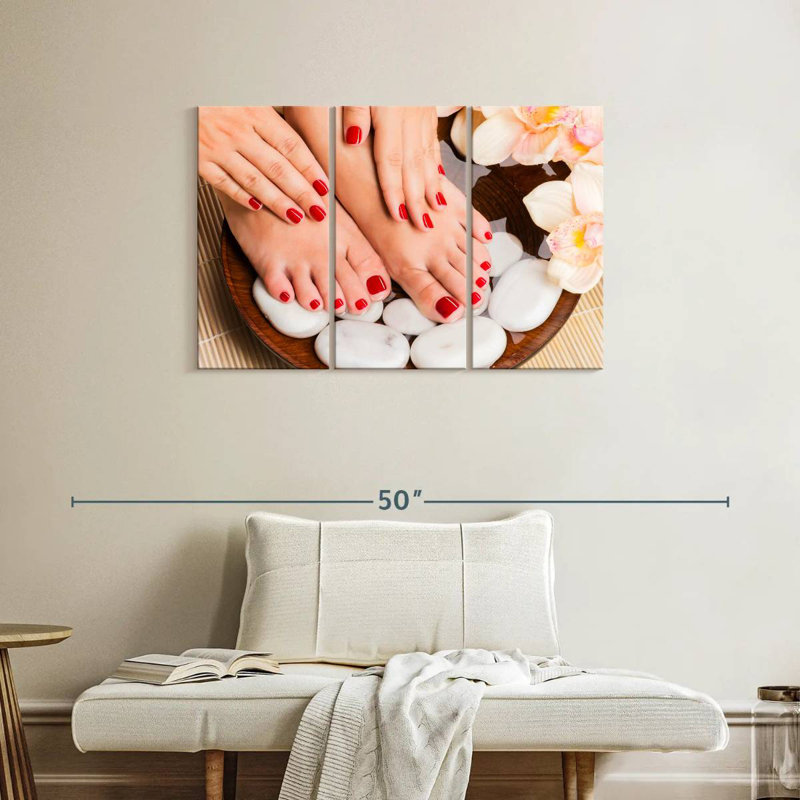 Shuttleworth Spa Red Nails, 24" H x 38" W