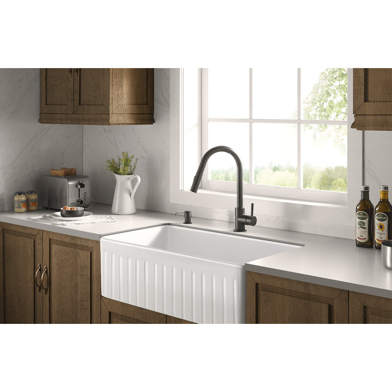 Serene Valley Pull Down Touch Kitchen Faucet, Matte Black