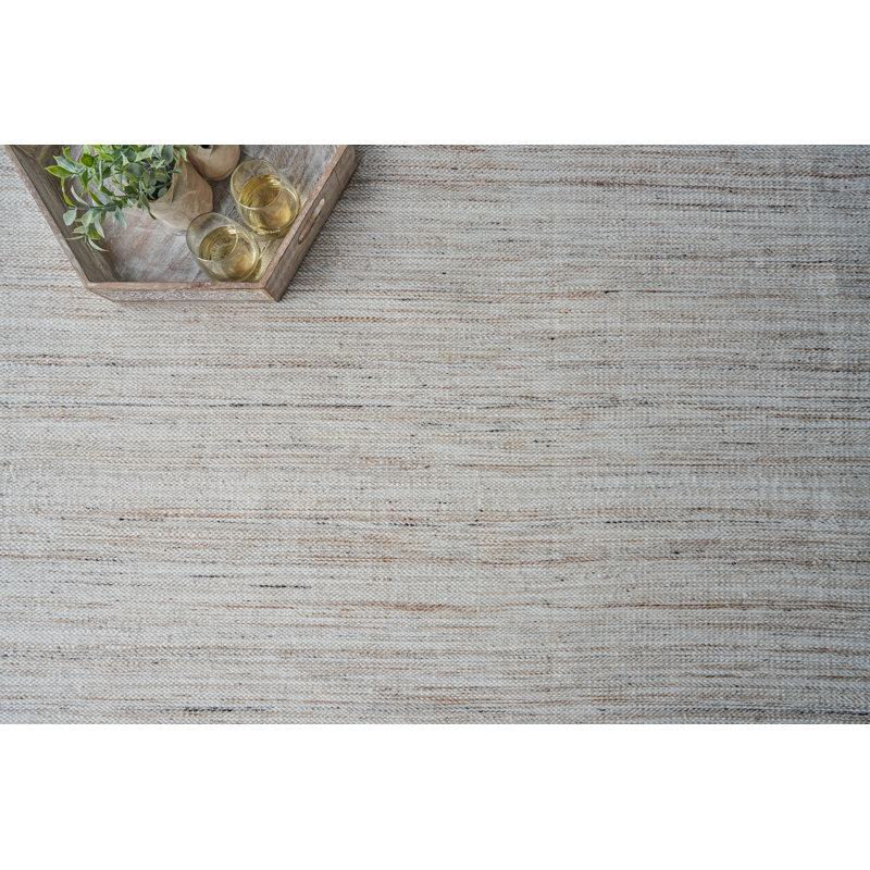 Kashmir Area Rug in Light Beige, Rectangle 6' x 9'