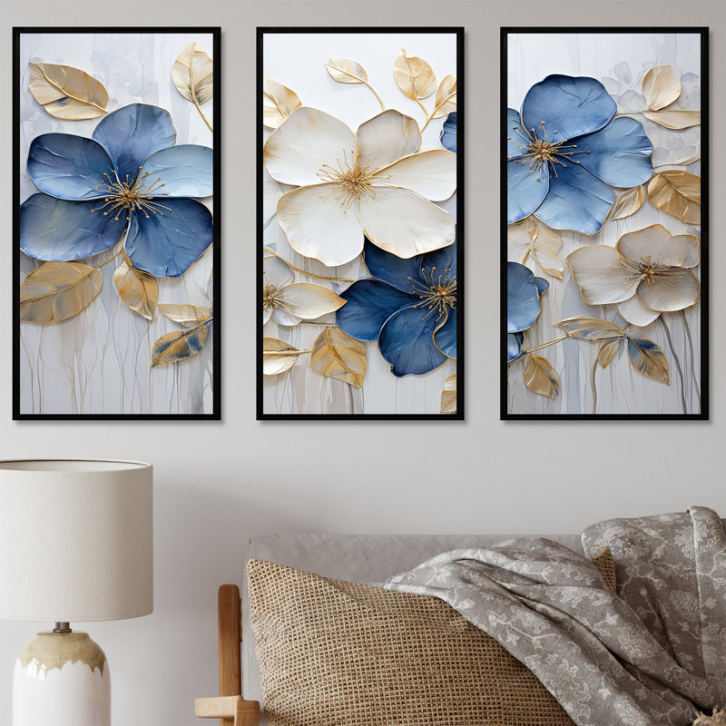 «Blue and Gold Adorned Violets III - Violets», ensemble d'art mural, Cadre flottant noir, H 40 po x l 60 po x P 1 po