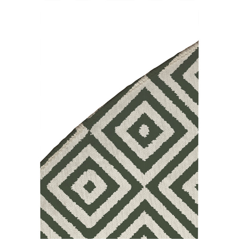 Ikat Eye Non-Slip Outdoor Rug, Round 5'