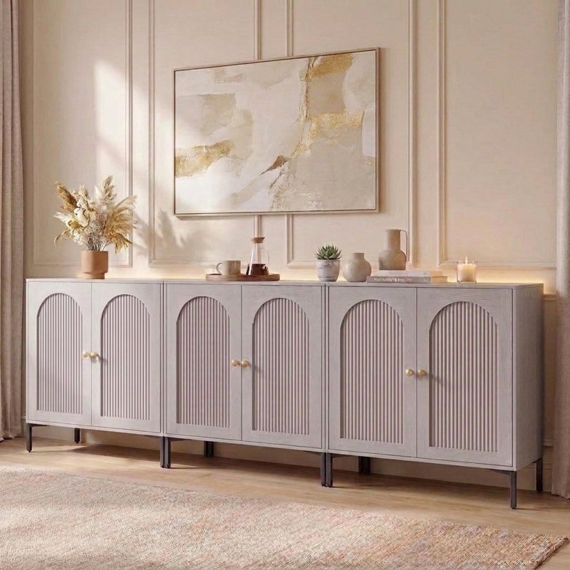 Buffet moderne cannelé avec rangement, Three pieces, H 34 po x l 92,64 po x P 15,75 po, Gris clair