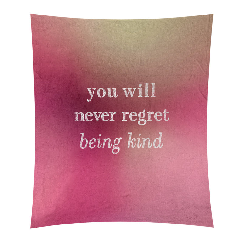 Tapisserie en polyester à citation manuscrite, H 104 po x l 88 po, Lueur rose