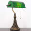 Petite lampe de table en verre coloré Tiffany Banker Tiffany