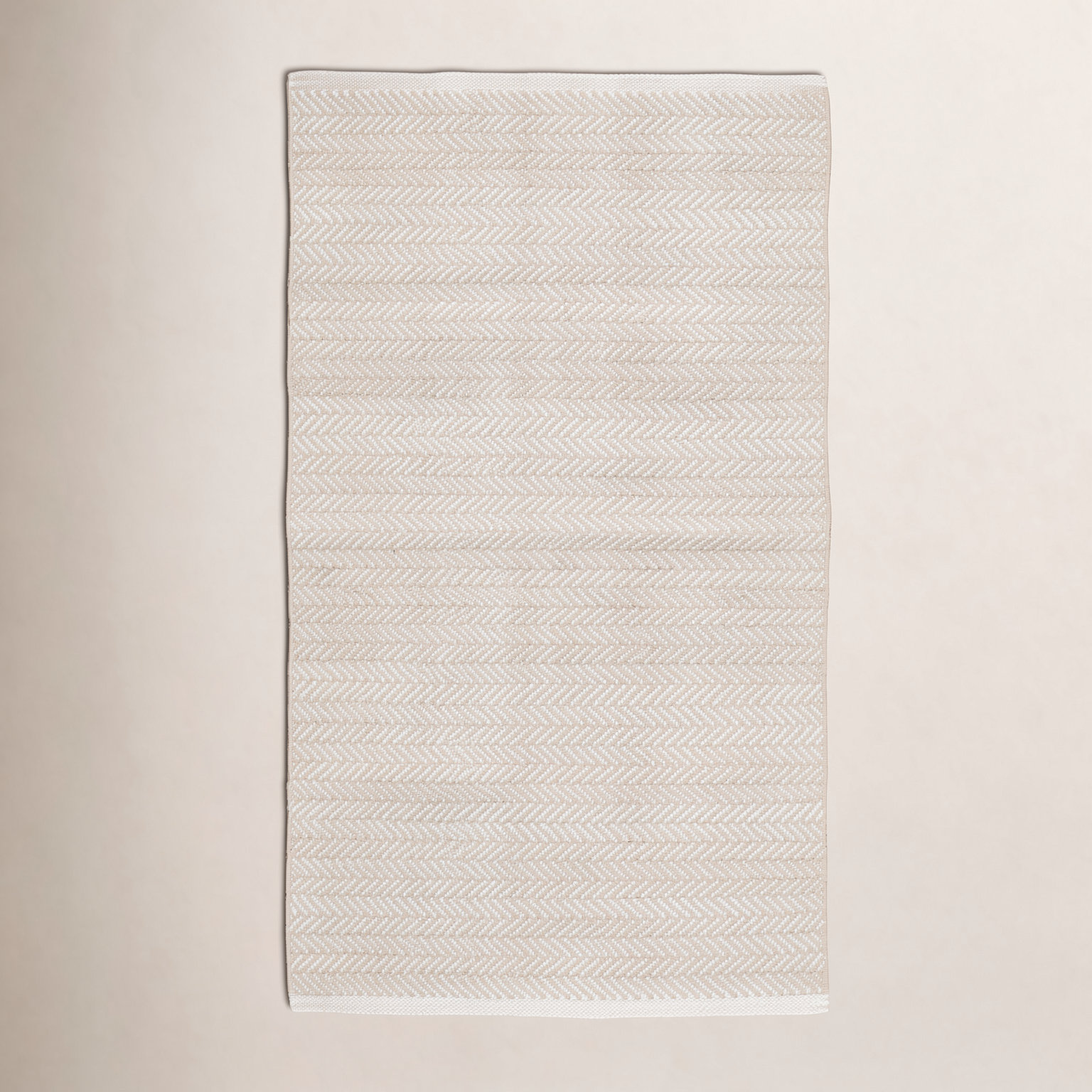 C3 Herringbone Indoor/Outdoor Rug, Rectangle 2' x 3'