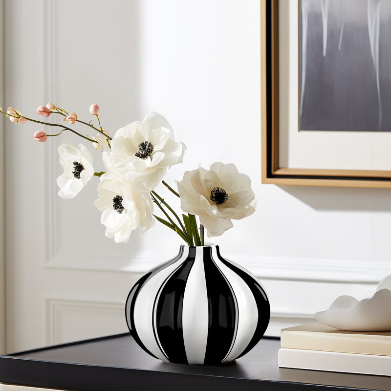 Vase en céramique fait à la main à rayures noires et blanches Gelb (rond 5,5 po), Hauteur totale - 5,5 po