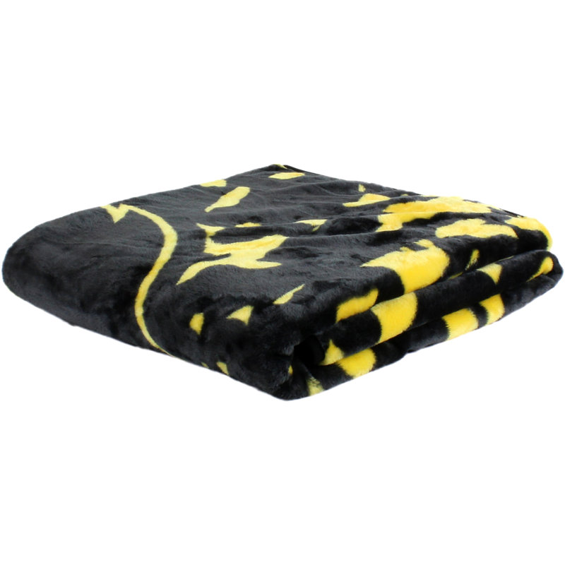 Iowa Hawkeyes Black and Yellow Knitted Throw Blanket