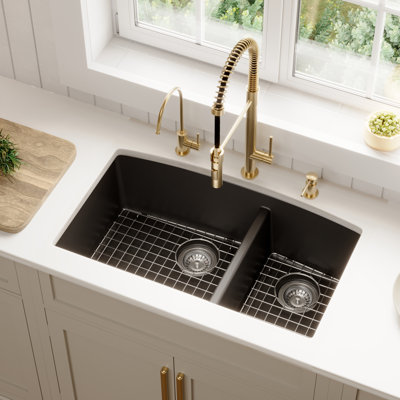 Karran Quartz 32'' X 19-1/2'' Double Bowl 60/40 Undermount Kitchen Sink Kit