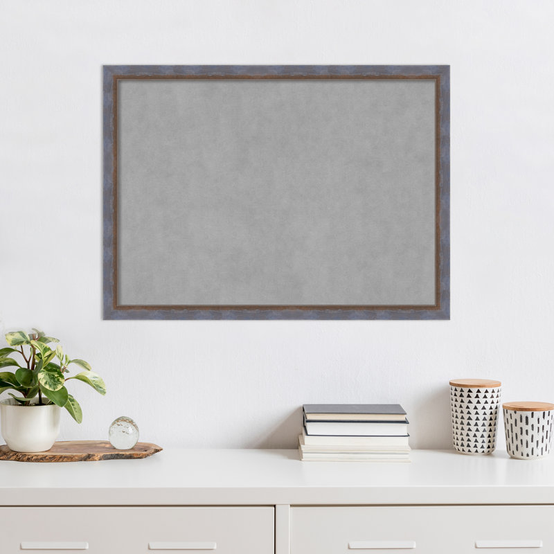 Magnetic Metal Magnetic, 22" H x 30" W