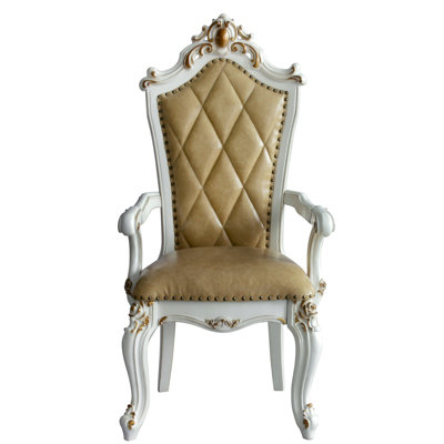 2 chaises avec accoudoirs pour la salle à manger, revêtement en caramel écossais, détails perle antique, 2 chaises au look raffiné, décor, intemporel