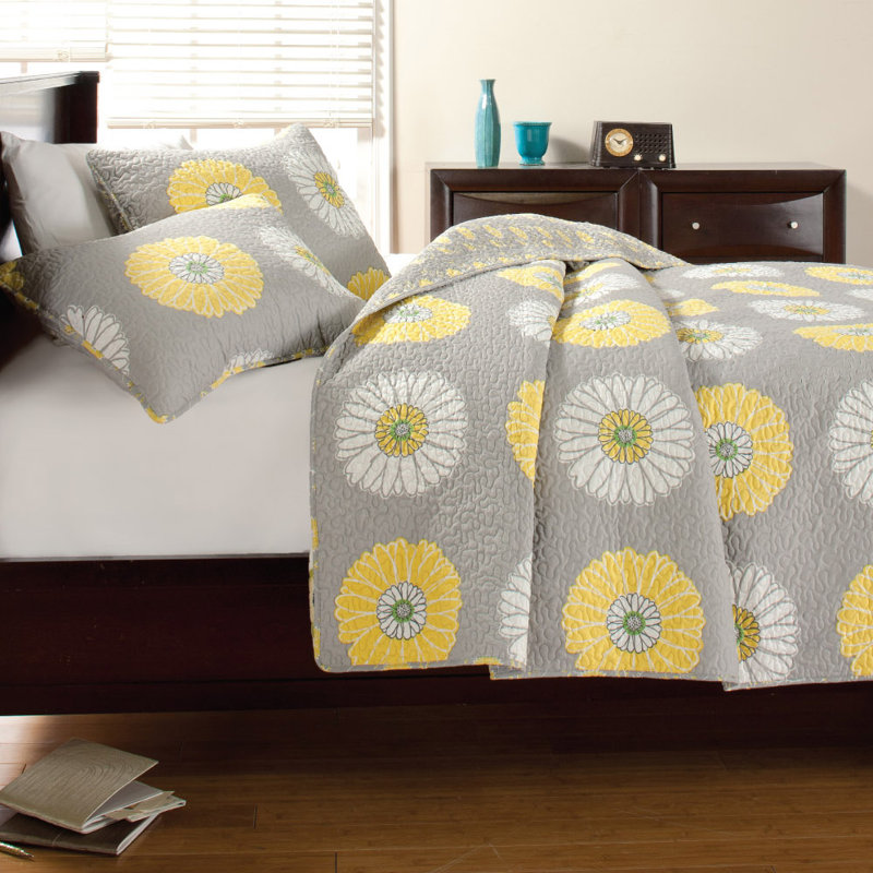 Ensemble de courtepointe réversible en microfibre beige / jaune Anya, Courtepointe très grand et 2 très grandes taies
