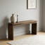 Console en placage de bois massif au charme rustique, parfaite pour le vestibule, le couloir ou derrière le canapé dans les espaces de vie compacts.-1783059613
