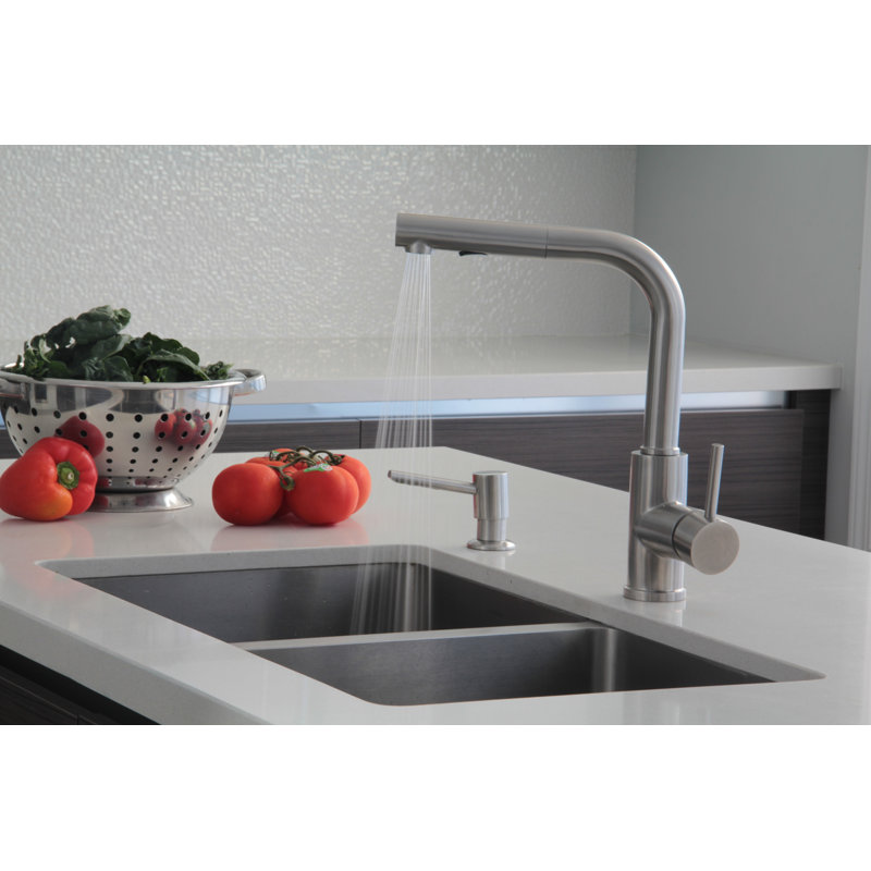 Robinet de cuisine moderne à une poignée et à tirer vers le bas Modern Faucet, Acier inoxydable brossé
