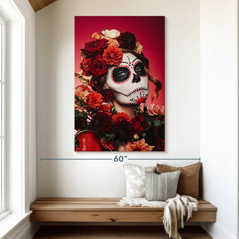 Femme Lelend Sugar Skull, H 51 po x l 34 po