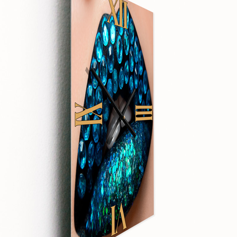 Horloge murale, Petit