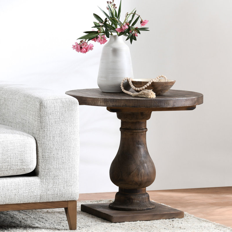 Table de bout ronde à piédestal brun fini à la main avec finition, pin massif, rustique classique transitionnel, largeur de 28 po de profondeur, 25 po de hauteur, 39 lb de bois de pin vieilli