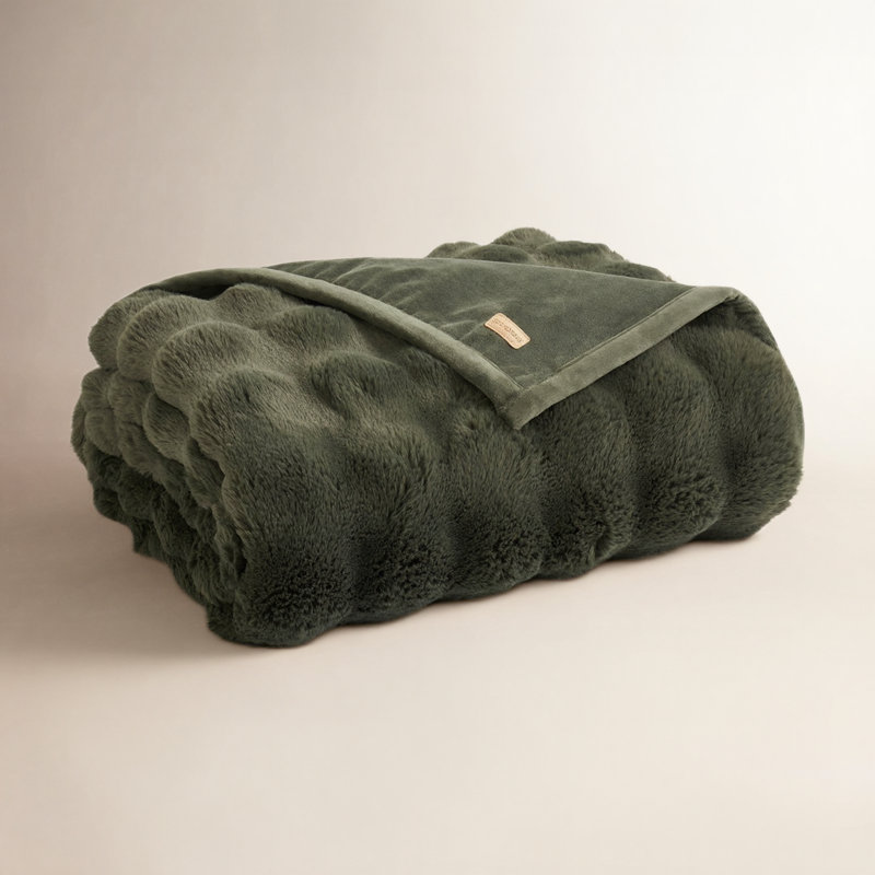 Jeté en fausse fourrure Ridgeline, Vert Loden, L 60 po x l 50 po