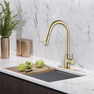 Pull Down Touch Single Handle Kitchen Faucet with Accessories