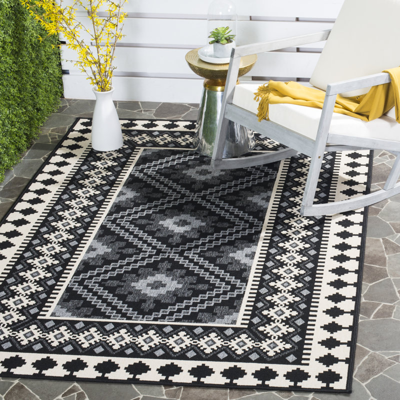 Tapis intérieur / extérieur Tillis Southwestern, Rectangle 5 pi 3 po x 7 pi 7 po