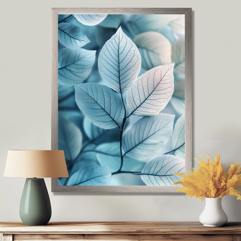 Kaley - art mural floral, H 32 po x l 16 po, Argent argent, Reproduction encadrée d'une seule photo