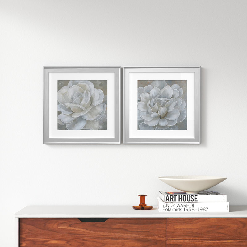 «Bombshell Bloom I», ensemble de 2 reproductions d'art sur toiles, Papier encadré noir, H 17,5 po x l 35 po, Argent argent