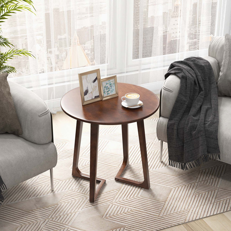 Table d'appoint ronde 24 po en bois d'hévéa massif près du canapé et du lit Ebern Designs Brown