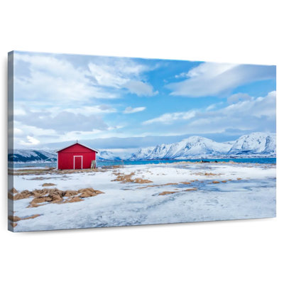 Wintry Norwegian Mountains