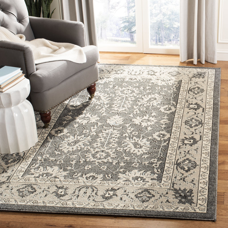 Zelie Oriental Area Rug, Rectangle 122 x 183 cm