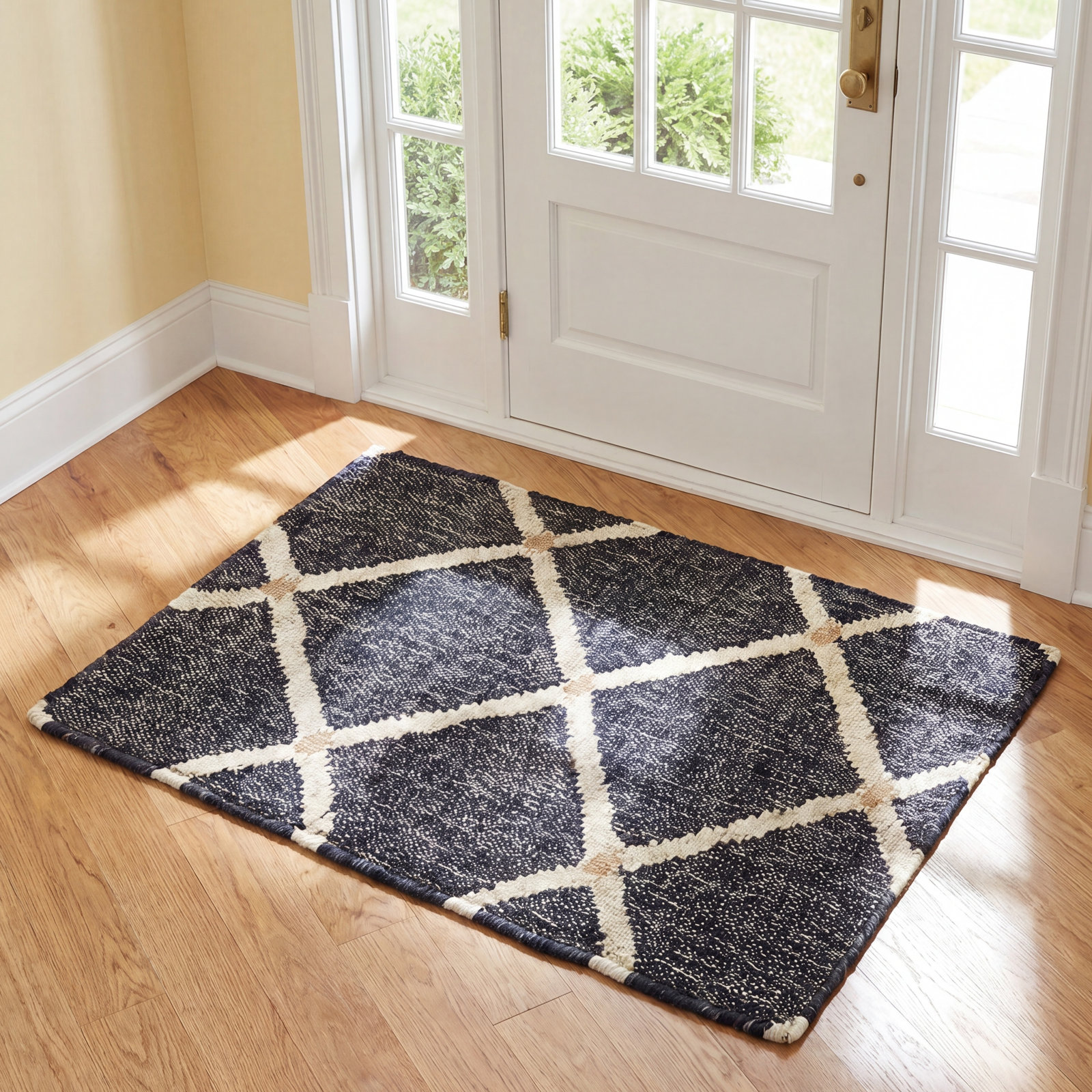 Kali Handmade Rug, Black/Ivory, Rectangle 3' x 5'