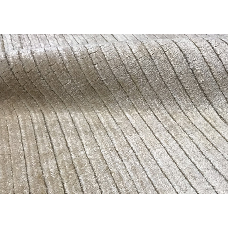 Hand-Knotted High-Quality Beige Area Rug