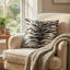 Coussin décoratif à imprimé animalier en fausse fourrure Fancy-1160068858