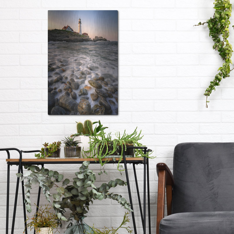 Mur de métal «Portland Head Cobblestones» par Rick Berk, H 16 pi x l 12 pi