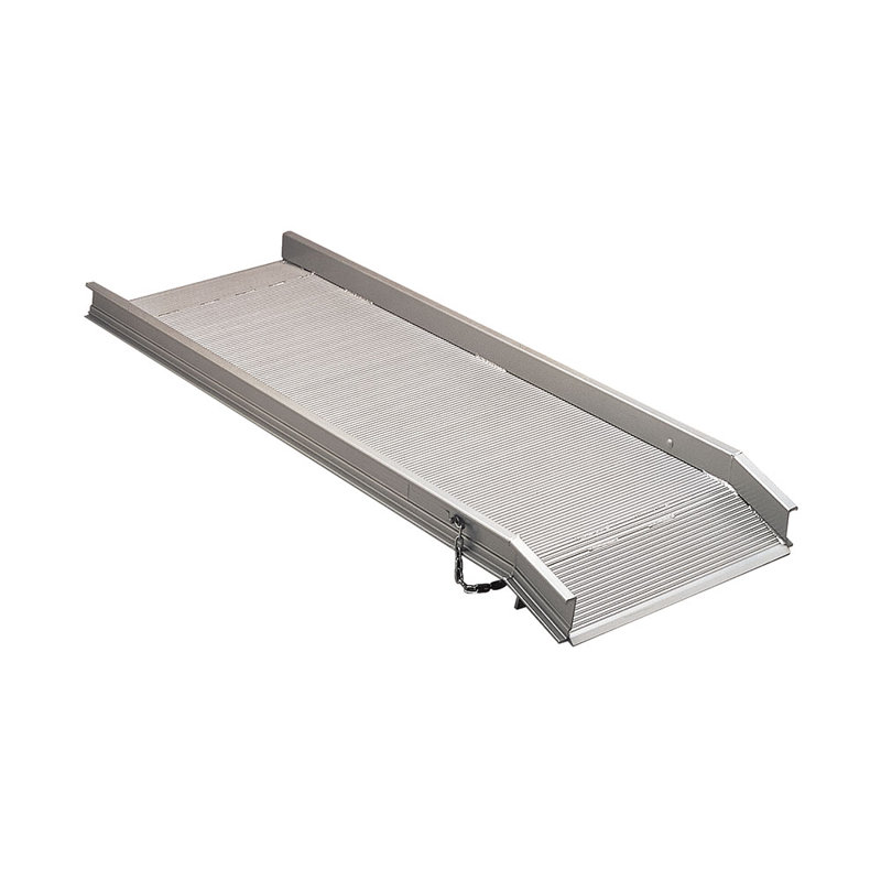 Rampe en aluminium avec rampe solide