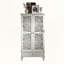 Grande armoire de rangement rustique sculptée-304457184
