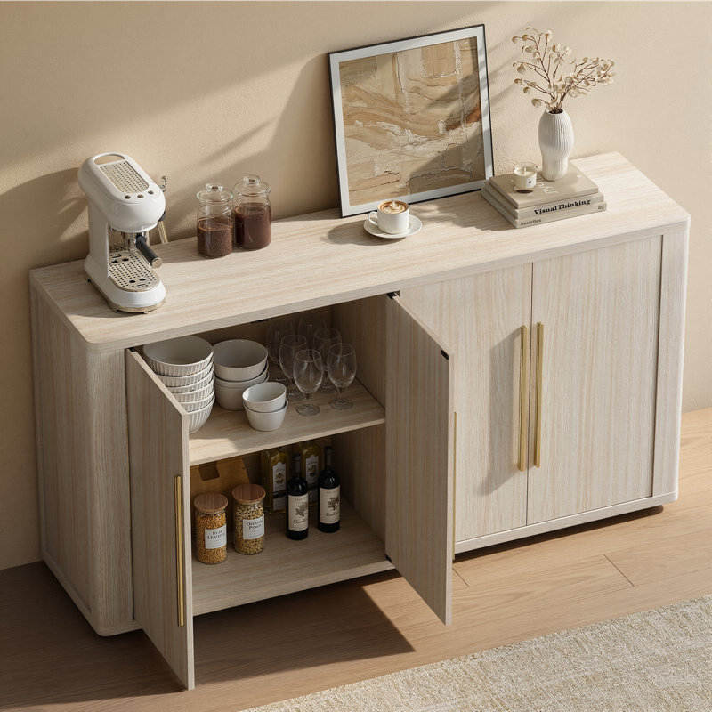 Buffet 60 po avec rangement moderne, crédence d'appoint en chêne beige, tablettes réglables et gestion des câbles, console média en bois pour le salon et la salle à manger