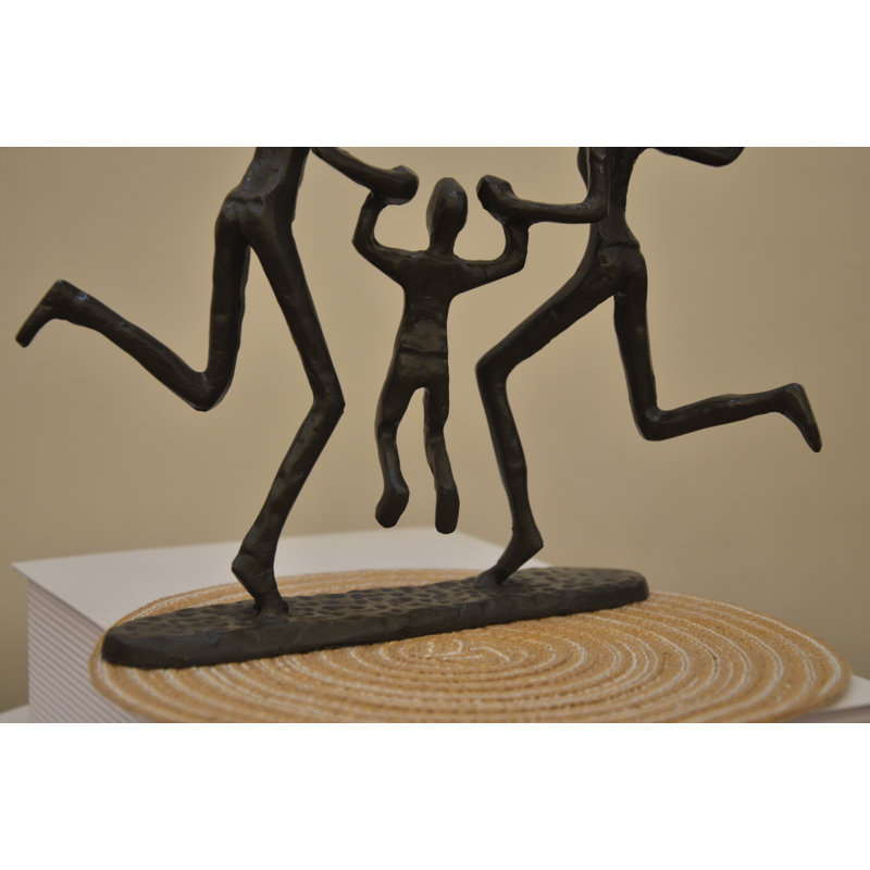 Figurine famille de trois personnes