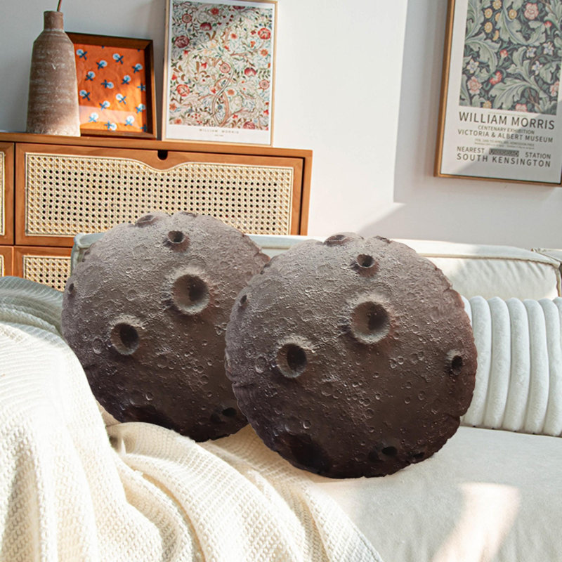 Coussin Cosmic Space, Lune