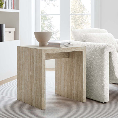 Table d'appoint en faux travertin Mirella
