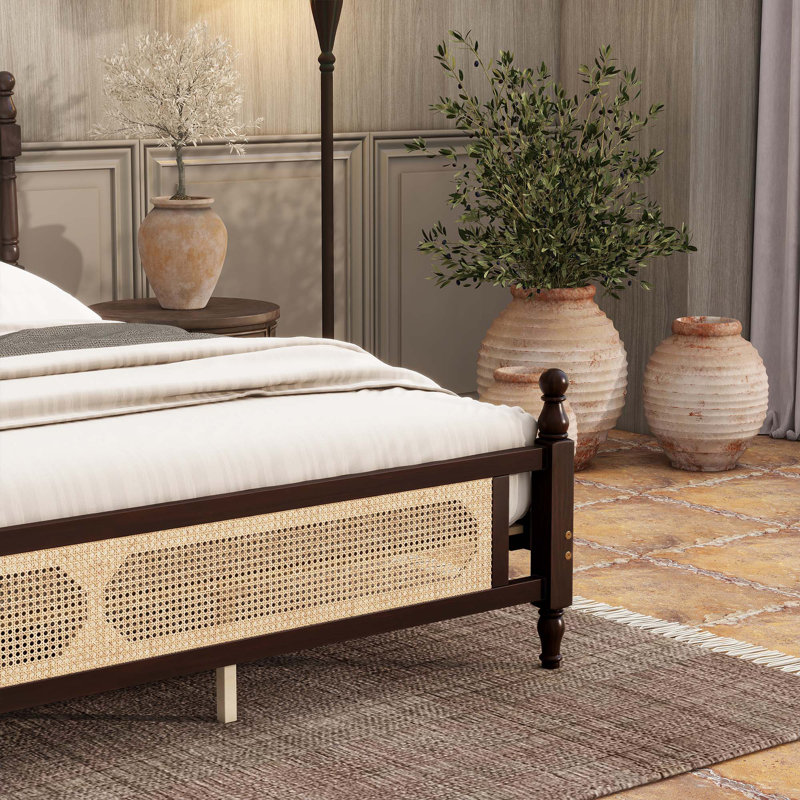 Lit en bois de pin avec tête et pied de lit en rotin, avec plateforme centrale améliorée, Espresso, Très grand lit