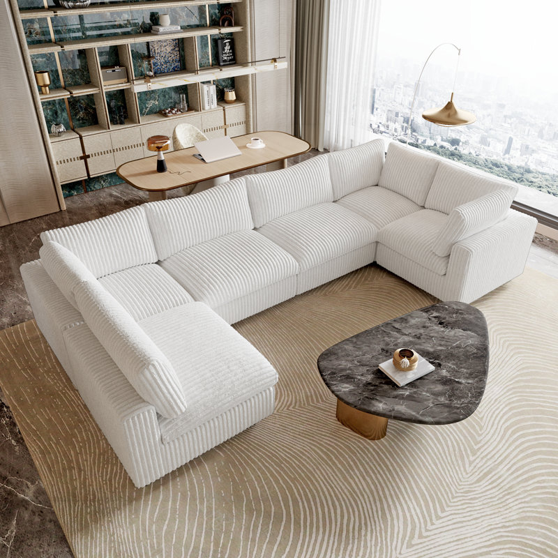 Upholstered L-Shaped Sectional, Fausse fourrure beige