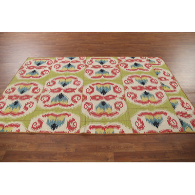 Tapis vert kilim tissé à la main 5 x 8 po