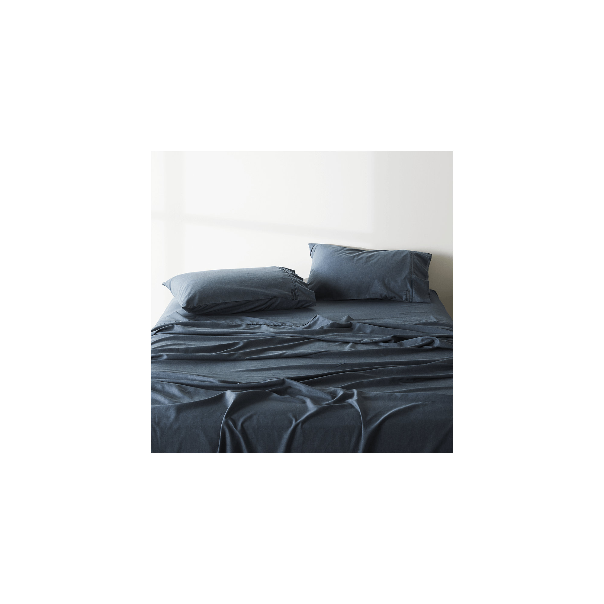 Signature Sateen Pillowcase, King Pillowcase + Pillowcases 2 King, Ink