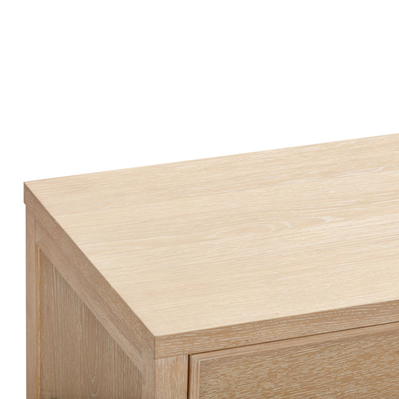 Commode en bois de chêne blanchi Beecher