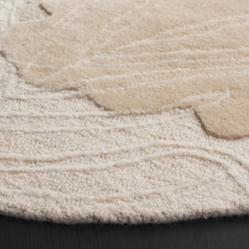 Kyiana Hand Tufted Wool/Cotton Floral Rug in Ivory/Beige, Round 6'