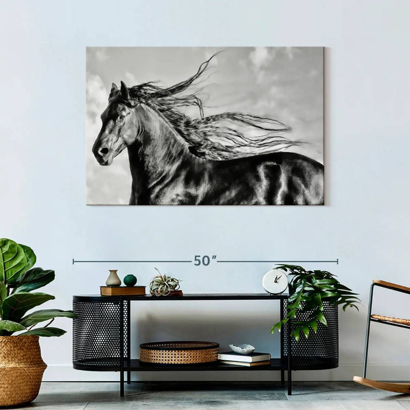 Wind Blown Mane III, 30" H x 45" W