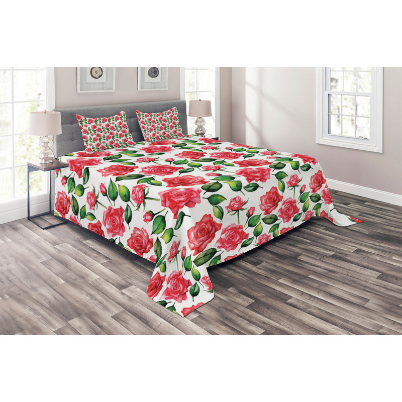Farmhouse / Country Floral Coverlet