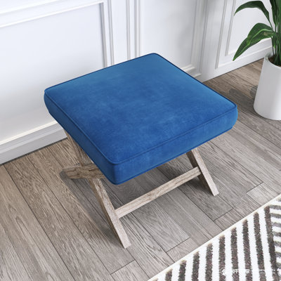 Repose-pieds carré standard touffeté de 19,5 po de largeur