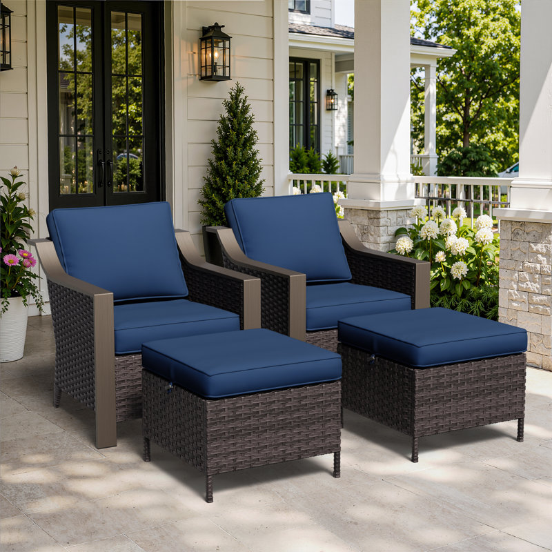 Ensemble bistro 4 pièces pour patio en osier 4 pièces, 2 fauteuils simples et 2 repose-pieds multifonctionnels avec coussins