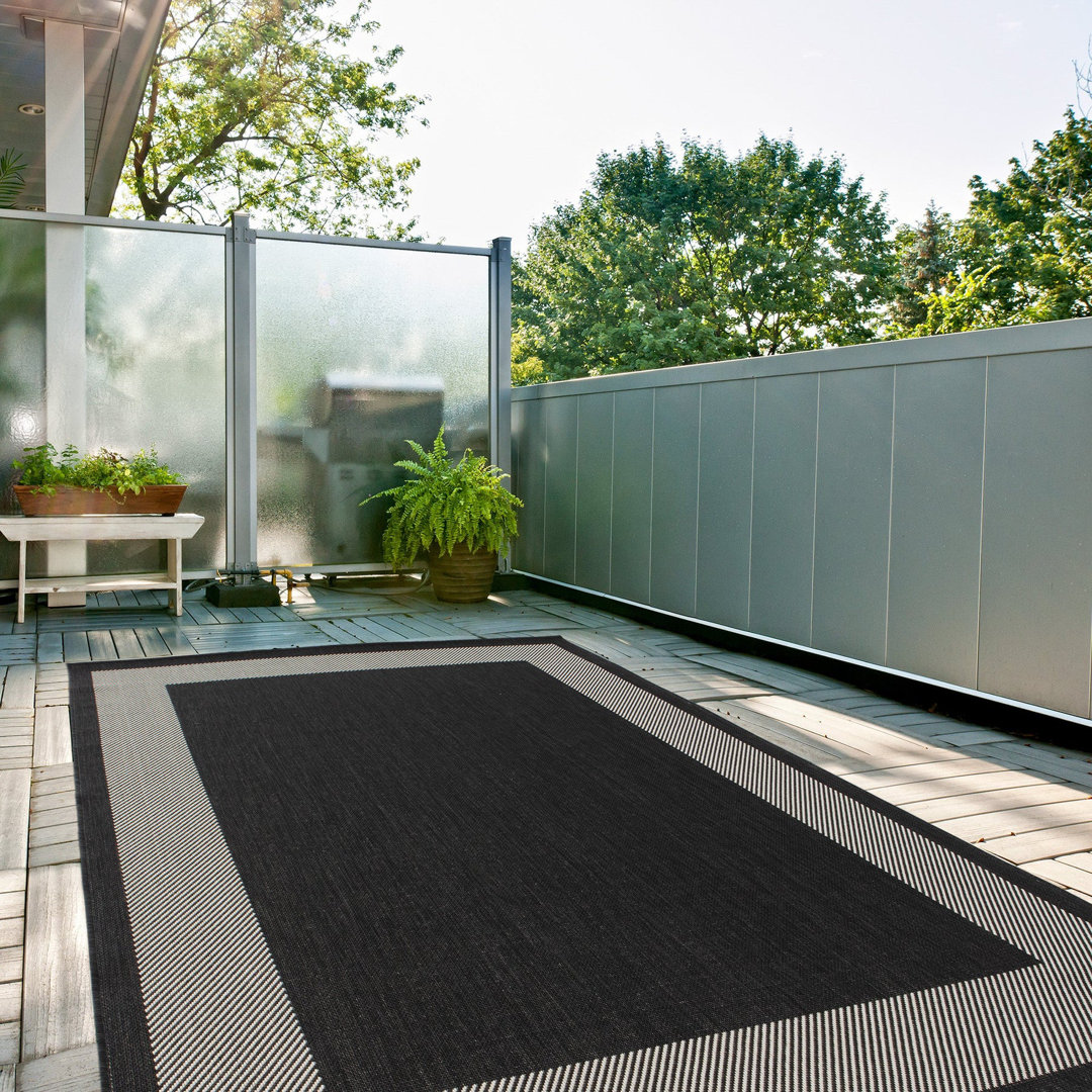 Ecology Collection Geometric Indoor / Outdoor Area Rug